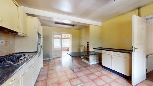 Ladds House, Old Otford Road, Sevenoaks, Kent, TN14 5EZ 6