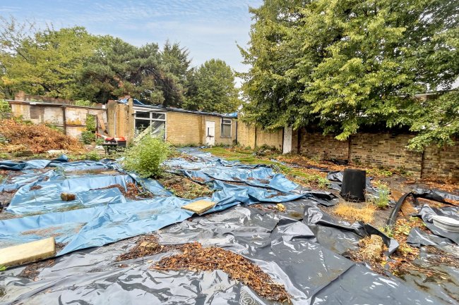Land to the rear of 2 Breakspears Road, Brockley, London, SE4 1UW 7