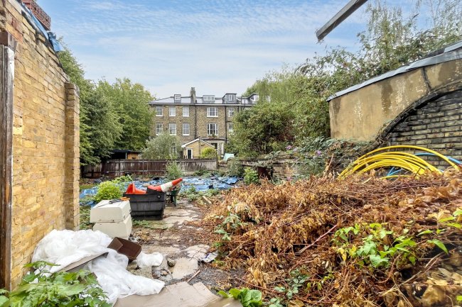 Land to the rear of 2 Breakspears Road, Brockley, London, SE4 1UW 7
