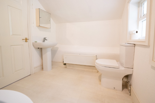63 Swithland Lane, Leicester LE7 7SG 7