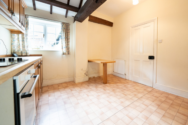 63 Swithland Lane, Leicester LE7 7SG 7