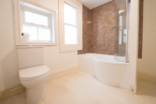 63 Swithland Lane, Leicester LE7 7SG 7