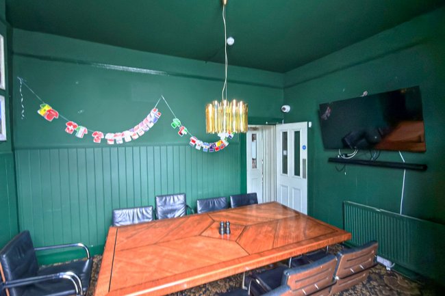 The Talbot, 109 Mortimer Road, London N1 4JY 3