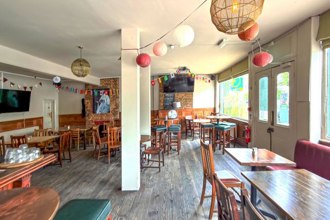 The Talbot, 109 Mortimer Road, London N1 4JY 3