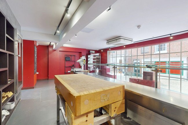 Hungry Guest Butchers, Lombards, Lombard Street, Petworth, GU28 0AG 6