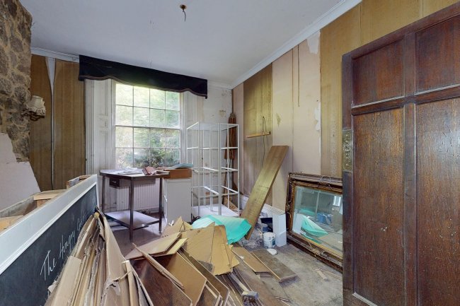 Wedgewood House, Angel Street, Petworth, GU28 0BG 2
