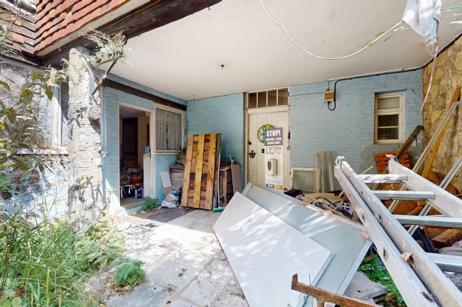 Wedgewood House, Angel Street, Petworth, GU28 0BG 2