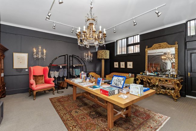 Clifford House, Market Square, Petworth, GU28 0AH 10