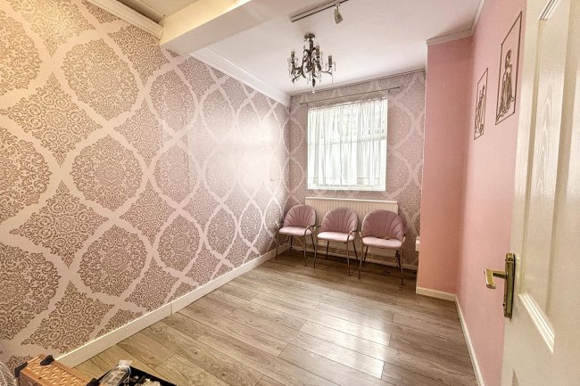 7 Cross St, Cheadle, Stoke-on-Trent, ST10 1NP 3