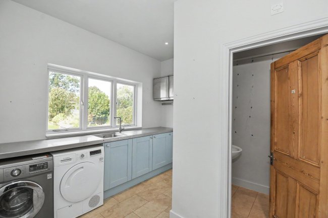 22 Spencers Road, Maidenhead, SL6 6LN 4