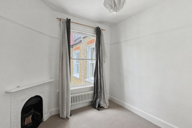 16 Revelstoke Road, Southfields, London, SW18 5PD 6
