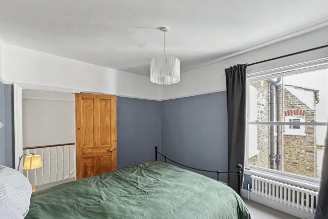 16 Revelstoke Road, Southfields, London, SW18 5PD 6