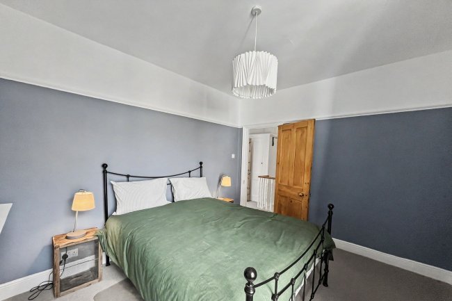 16 Revelstoke Road, Southfields, London, SW18 5PD 6