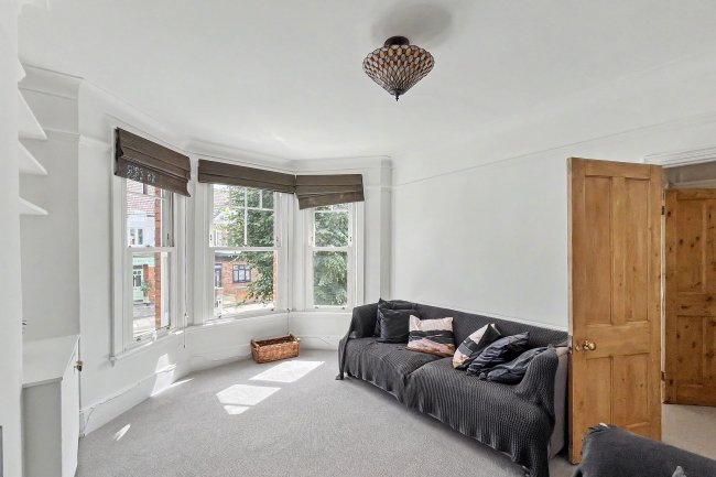 16 Revelstoke Road, Southfields, London, SW18 5PD 6