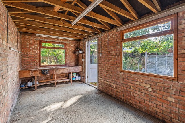7 Moor Road, Frimley, Camberley GU16 9AX 3