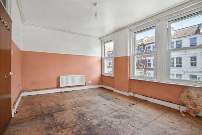 65 Southwell Road, Loughborough Junction, London SE5 9PF 2