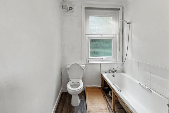 2C Thurlby Road, West Norwood, London, SE27 0RL 2