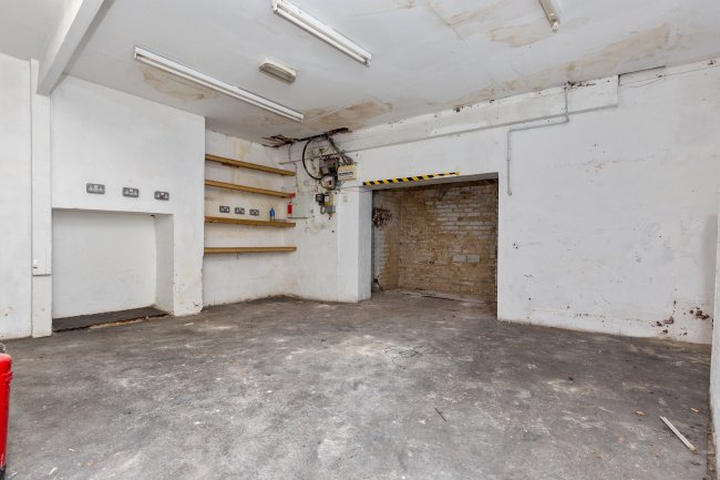 232 St Pauls Road, Highbury & Islington, London N1 2LJ 7