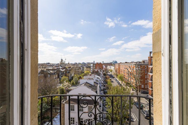 Flat 11 Zetland House, Marloes Road, Kensington, London W8 5LB 5