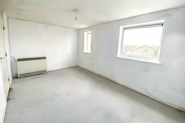 50 Parsonage Farm Close, Cricklade, Wiltshire, SN6 6NA 4