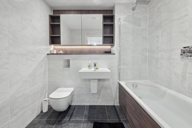Apartment 1503, Three60 Building, 11 Silvercroft Street, Manchester, M15 4ZQ 8