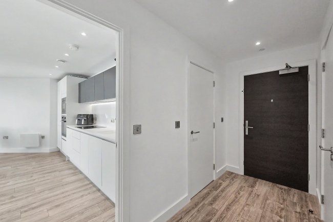 Apartment 2303, Three60 Building, 11 Silvercroft Street, Manchester, M15 4ZR 9