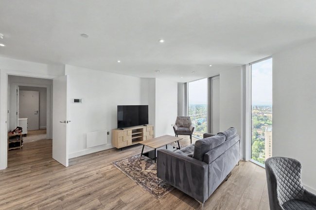 Apartment 2303, Three60 Building, 11 Silvercroft Street, Manchester, M15 4ZR 9