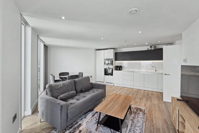 Apartment 2303, Three60 Building, 11 Silvercroft Street, Manchester, M15 4ZR 9