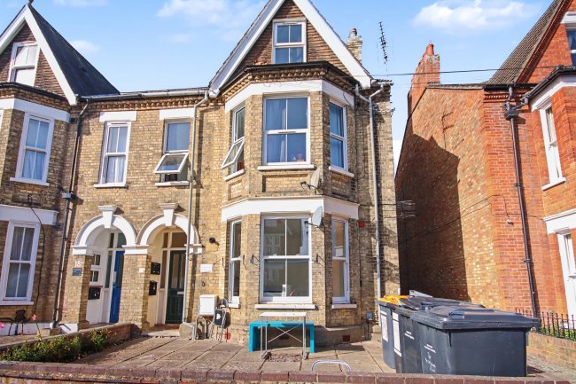 Flat 3, 20 St. Michaels Road, Bedford, Bedfordshire, MK40 2LT 7