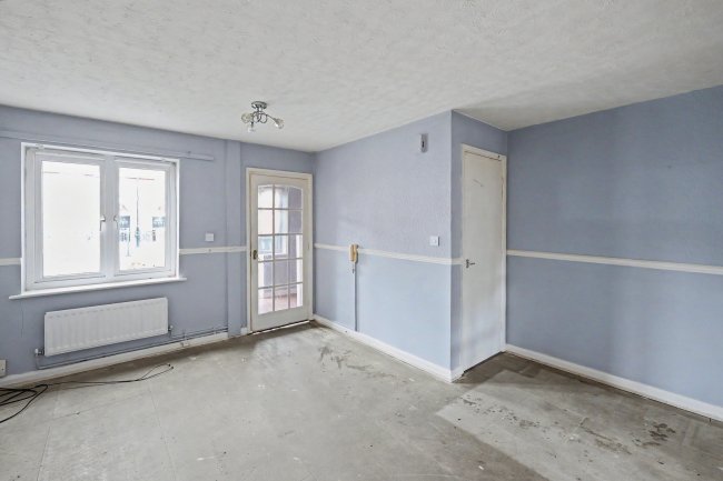 23 Richmond Grove, North Shields, Tyne And Wear, NE29 7QZ 6