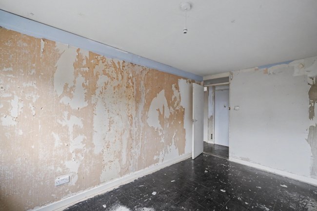 42 Musquash Way, Hounslow, Middlesex, TW4 7PQ 7