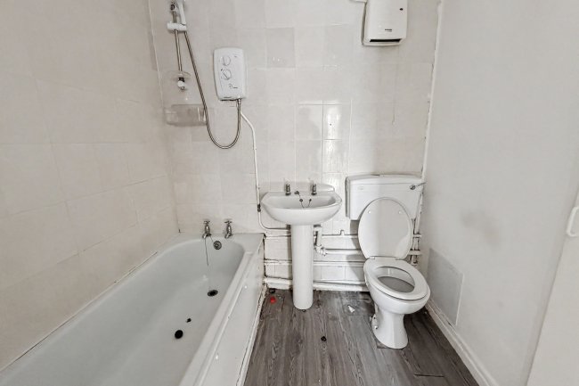 Flat 70, Benwell Close, Benwell Grange, Newcastle Upon Tyne, NE15 6RZ 2