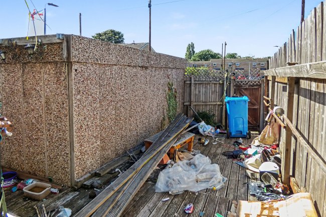 135 Axminster Close, Bransholme, Hull, East Yorkshire, HU7 4SE 8
