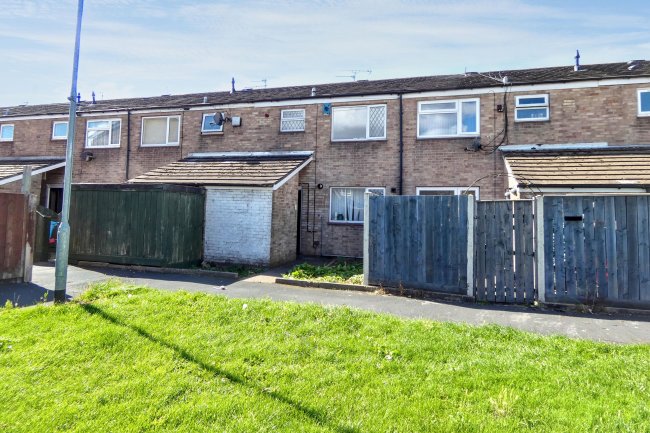 135 Axminster Close, Bransholme, Hull, East Yorkshire, HU7 4SE 8