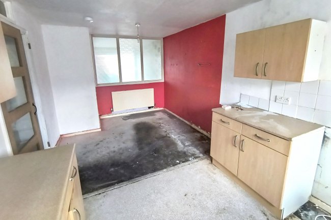 135 Axminster Close, Bransholme, Hull, East Yorkshire, HU7 4SE 6