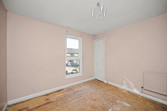 40 Charnwood Road, Hillingdon, Uxbridge, Middlesex, UB10 0HD 10