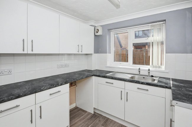 18 Blenheim Way, Watton, Norfolk, IP25 6XS 2