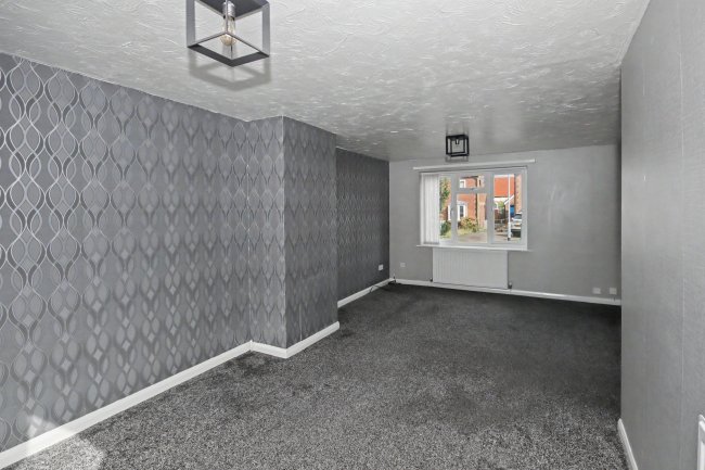 18 Blenheim Way, Watton, Norfolk, IP25 6XS 2