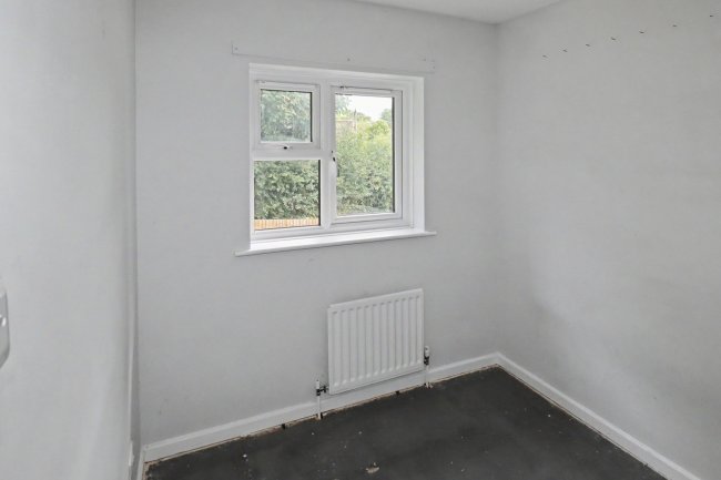 15 High Poplars, Bradford, West Yorkshire, BD2 1NG 3