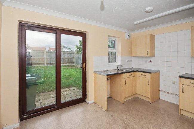 25 Alma Chase, Terrington St Clement, King's Lynn, Norfolk, PE34 4LJ 7