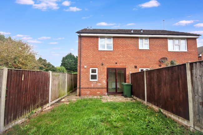 25 Alma Chase, Terrington St Clement, King's Lynn, Norfolk, PE34 4LJ 7