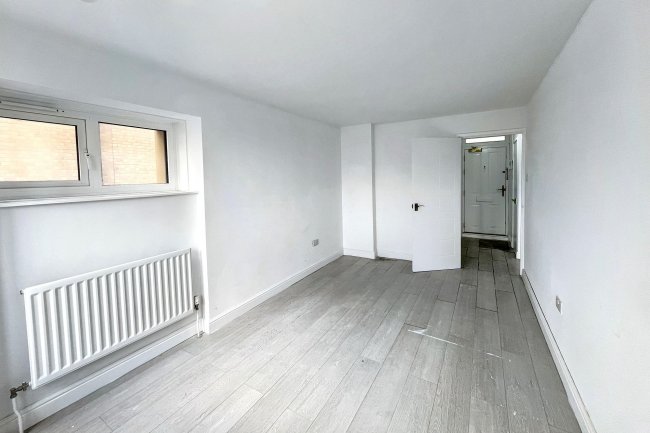 Flat 5, Dartmouth House, Elmwood Road, Croydon, CR0 2SL 6