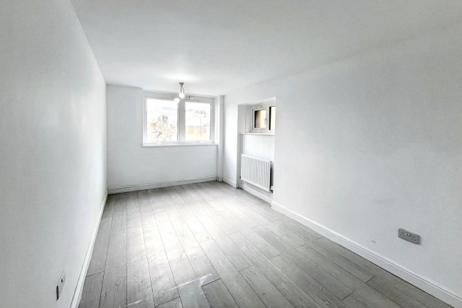 Flat 5, Dartmouth House, Elmwood Road, Croydon, CR0 2SL 6