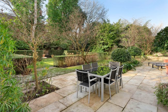Flat 1/6, 89 Holland Park, London, W11 3RZ 9