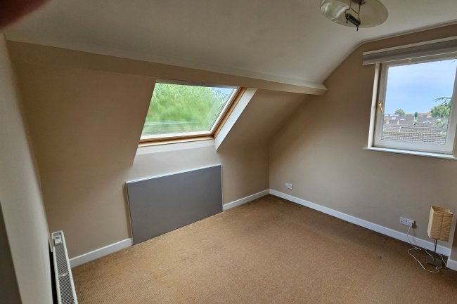 2 Main Road, Watnall, Nottingham, NG16 1HT 8