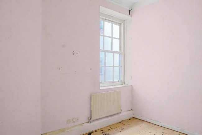 Flat 8, 3 The Mansions, Bramham Gardens, London SW5 9BW 10