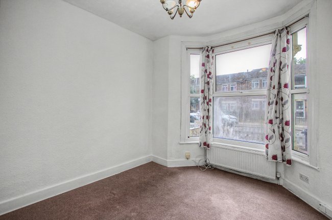 15 The Avenue, Tottenham, London, N17 6TB 2