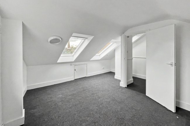 1c Cologne Road, Battersea, London SW11 2AH 1