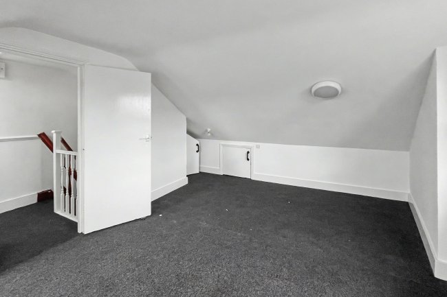 1c Cologne Road, Battersea, London SW11 2AH 1
