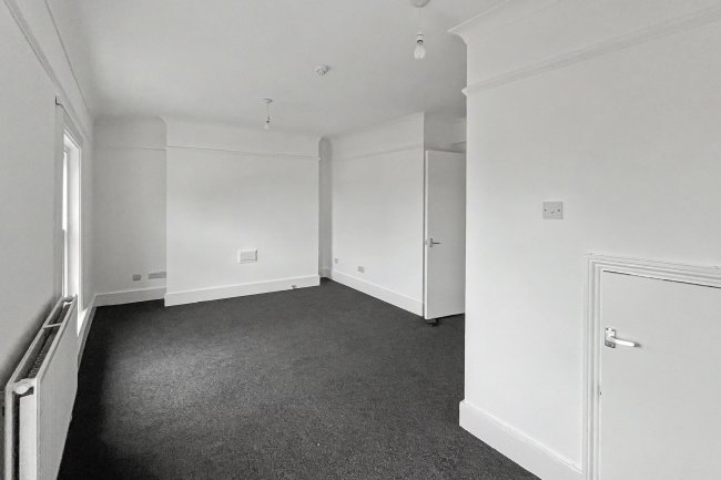 1c Cologne Road, Battersea, London SW11 2AH 1